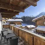 Chalet Alpine Retreat In Rossberg *