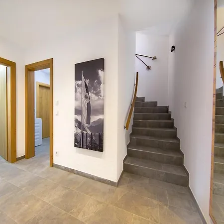 Alpine Retreat In Rossberg Chalé