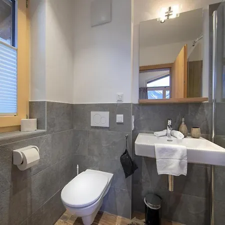 Alpine Retreat In Rossberg Chalet Neukirchen am Großvenediger