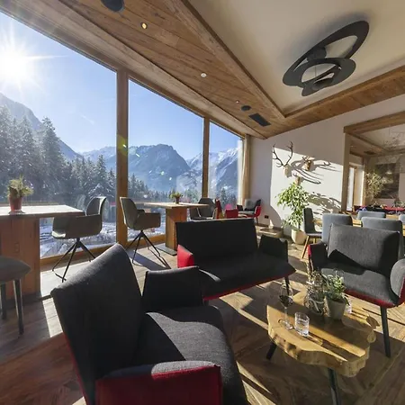 Alpine Retreat In Rossberg Neukirchen am Großvenediger
