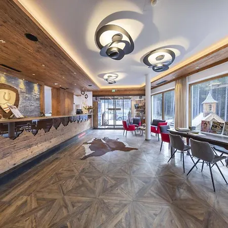 Chalet Alpine Retreat In Rossberg