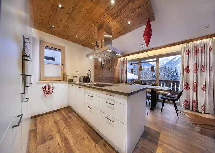 Chalet Alpine Retreat In Rossberg Neukirchen am Großvenediger