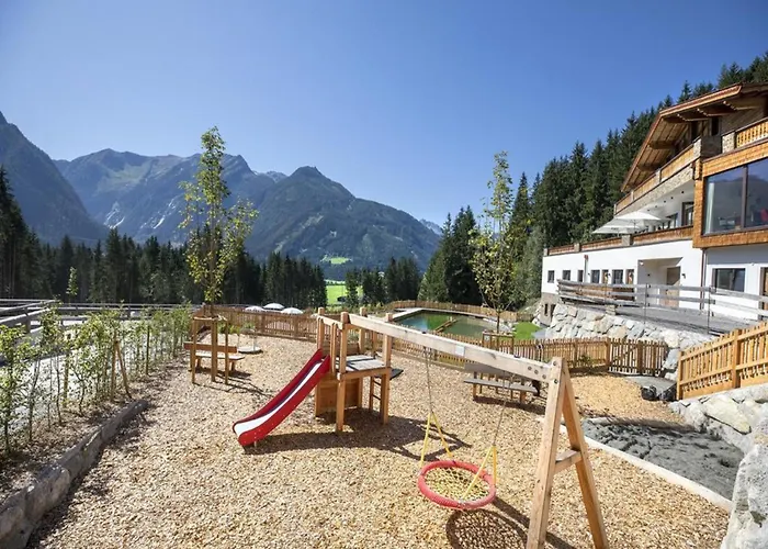 Alpine Retreat In Rossberg * Neukirchen am Großvenediger