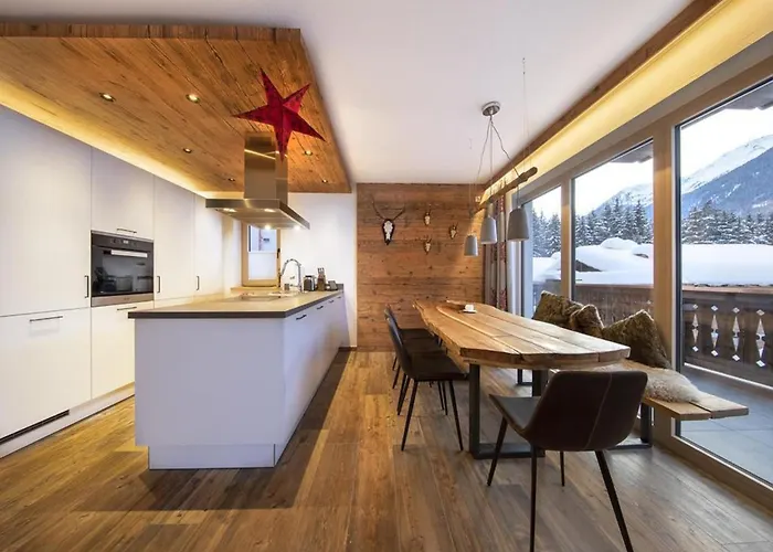 Chalet Alpine Retreat In Rossberg *